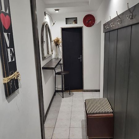 Новая Квартира Uzjhorod Eksteriør billede