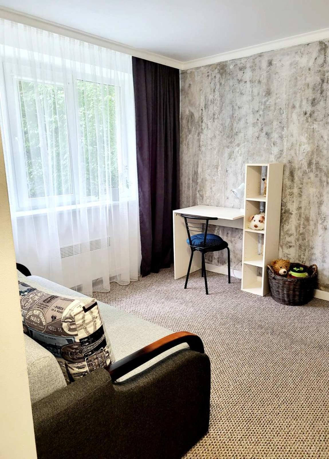 Новая Квартира Uzjhorod Eksteriør billede